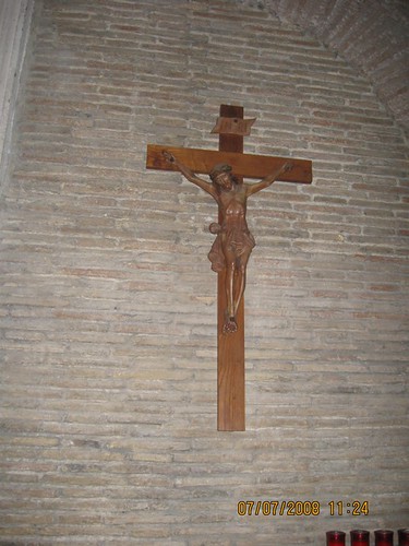 ce Croix se trouve dans la chapelle de ma paroisse dans images sacrée