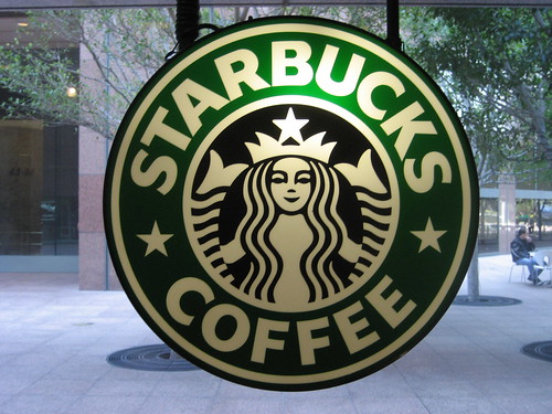 Starbucks logo, Flickr: lewisha1990