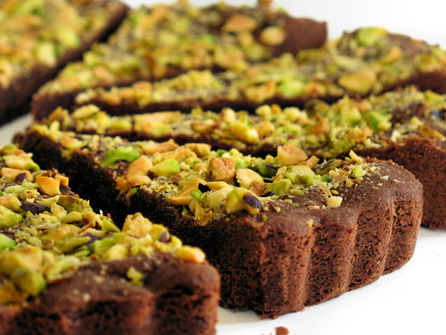 chocolate and pistachio wedges  4724 R