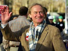 Lincoln Chafee is a Republican who endorsed Barack Obama
