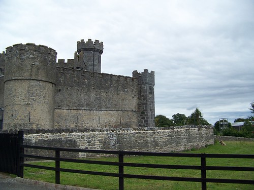 Picture of the former jail in Cahir