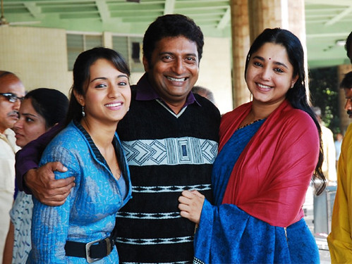 Kollywood Film Trisha and Prakash Raj in Abhiyum Naanum Photo Gallery