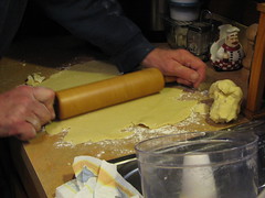 Rolling pastry for pot pie