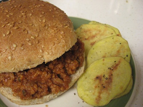 Sloppy Joes With Homemade Potato Chips