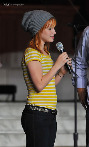 hayley williams of paramore by