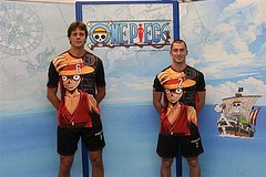 081002 - 『航海王』魯夫的大頭照，正式登上義大利國家排球聯隊Pallavolo Modena的「自由球員」最新球季的球衣圖案