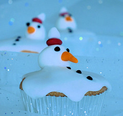 snowman cupcake 5342 R