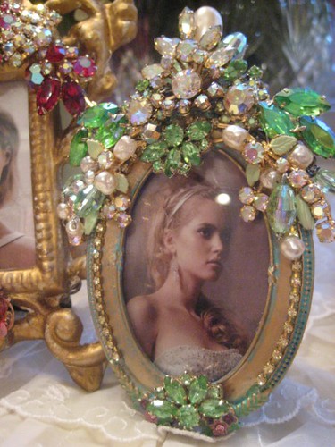 Emerald Green Vintage Jeweled Frame by mylulabelles.