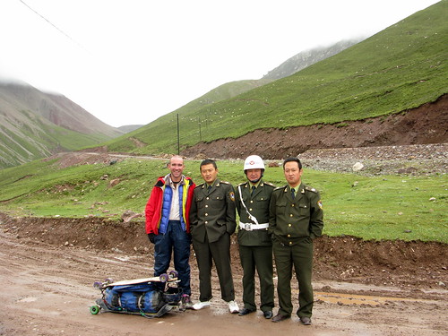 Army folk stop for a pic on way up 4,190m pass near Chiling, Qinghai Province, China (Qinghai Highway 204)