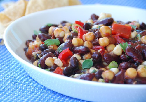 chipotle bean salad white chips