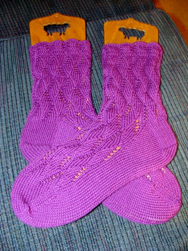 Waving Lace Socks, Complete!