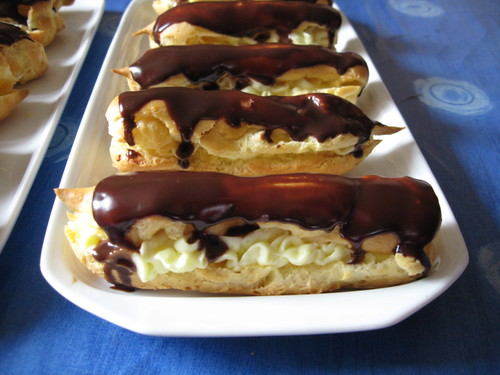 2008.08.25. db eclairs 10 with pudding filling