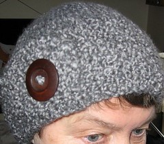 Button Hat1