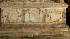 Alabaster tomb Holy Trinity - Church Charwelton