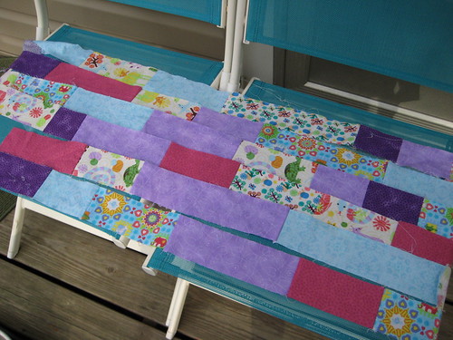 baby quilt (by lauraloops)