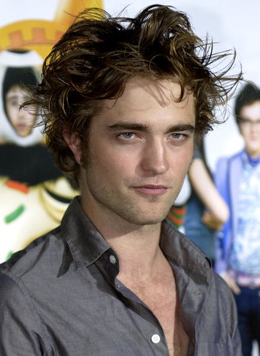 Robert Pattinson peinado