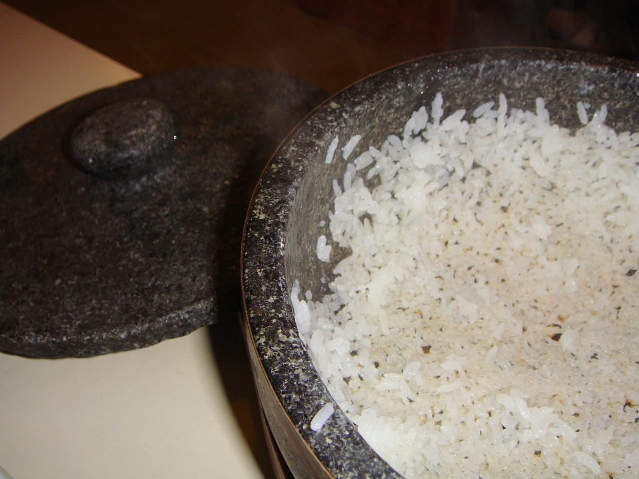 Traditionally cooked rice