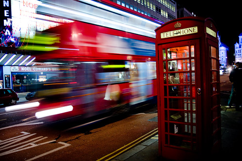 London bus by E01.