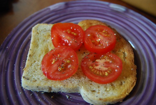 Toast with butter and tomato