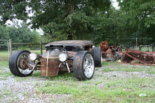 Radical Rat Rod A rat just escaped from the junk pile