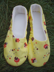 Yellow Flea Market Fancy slippers