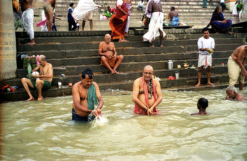 Peregrinaciones en el Río Ganges