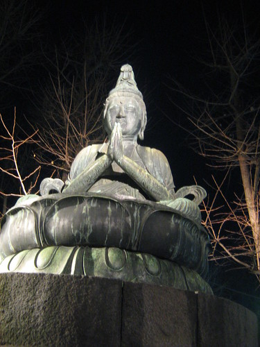 Mahasthamaprapta statue