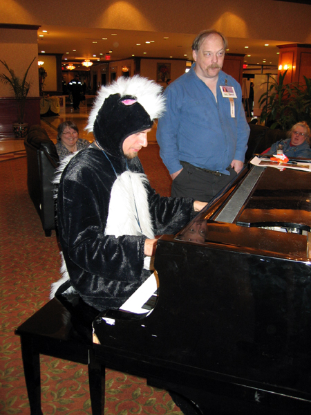 A Skunk Pianist (Click to enlarge)