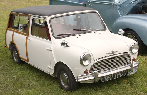 1961 Morris Mini Minor wagon