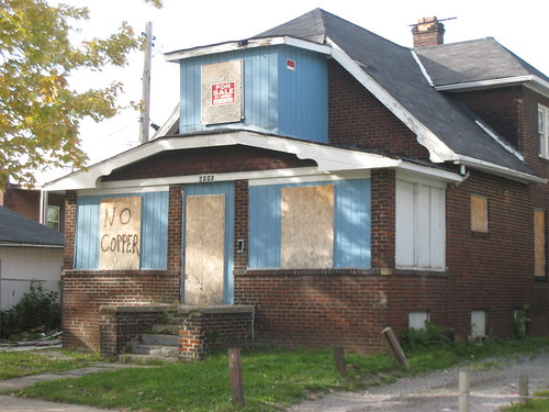 No Copper Sign on Vacant Home