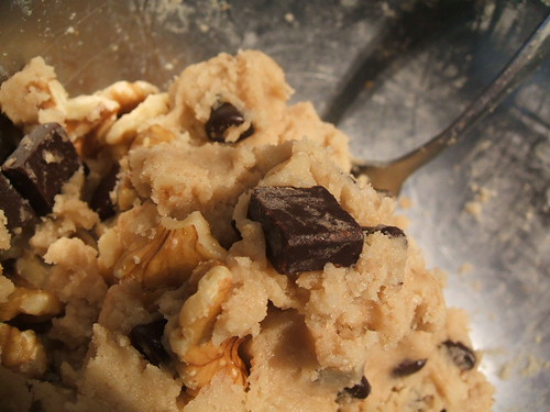 chocolate chunk cookie dough with walnuts!