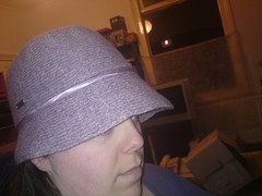I has new hat! by Mojen
