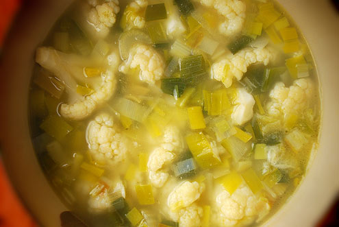 Cauliflower & Cheddar Soup