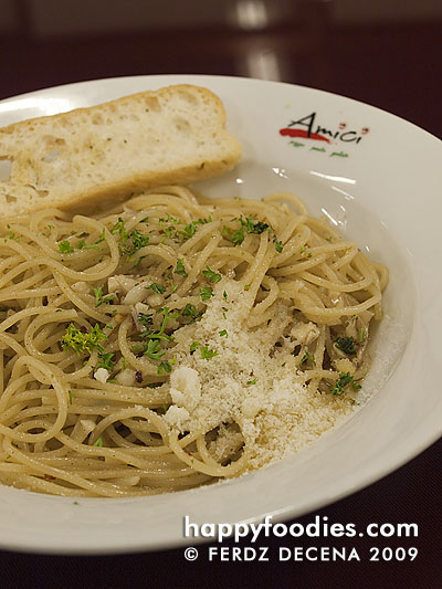 Spaghetti Aglio Olio e Pepperoncino (Php 175)