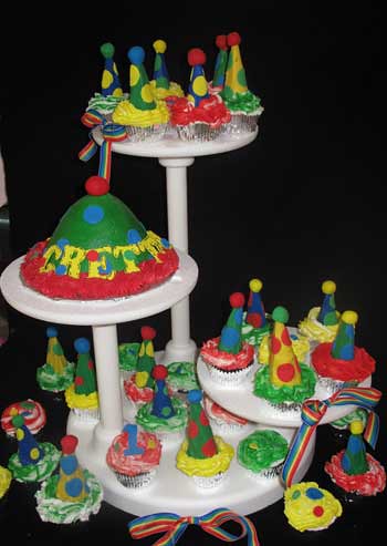 Party hats cake