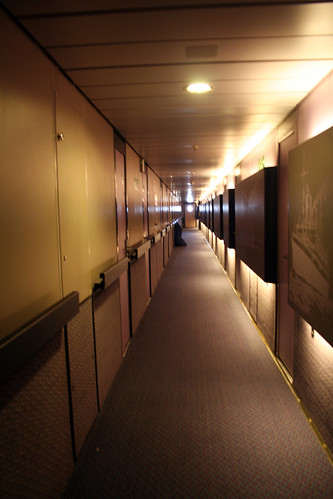 Carnival Elation - Demi-Suite Hallway