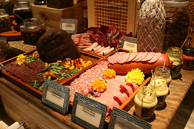 Italian cold cuts and dried meats