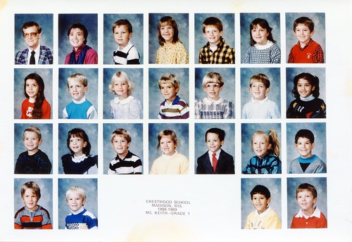 First Grade Class Photo - Crestwood Elementary