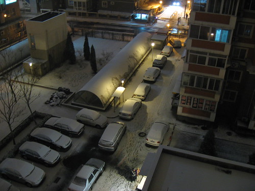 The first snow in 2008