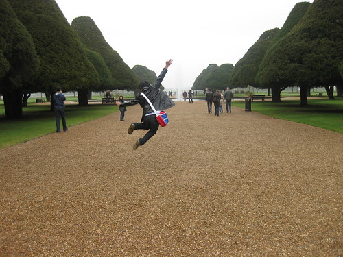 Hampton Court Palace: Jump again!