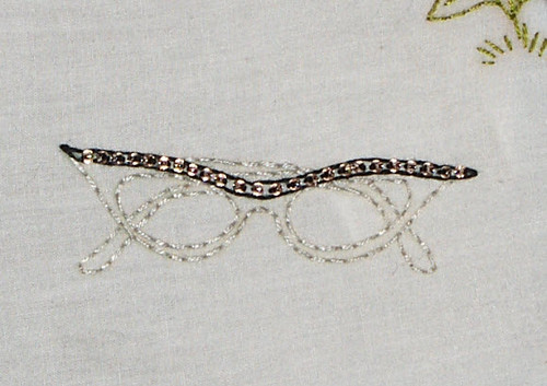 Retro Glasses / Sew Lovely Embroidery pattern