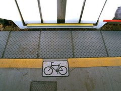 TRAX platform bicycle symbol