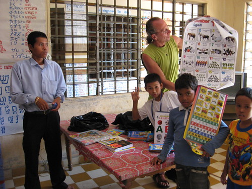 Leer het ABC in het Khmer
