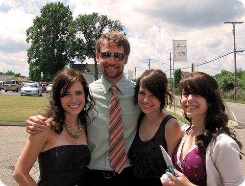 Two sisters + One Mike = Awesomeness.