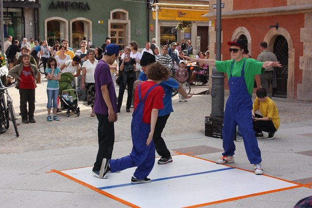 Street Dancing at Rynek