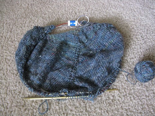 2010.05.02 Knitting