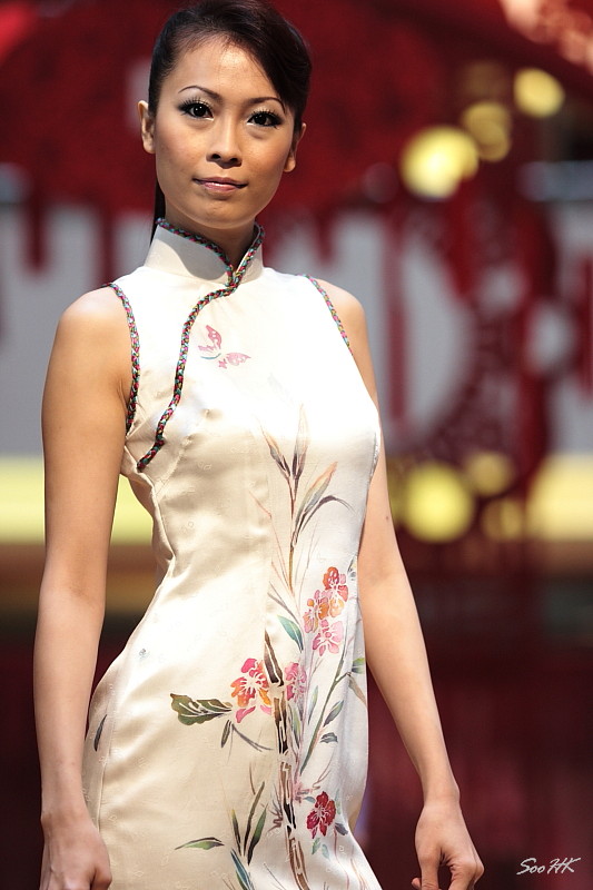 E'Tho, CNY Fashion Show @ MidValley, KL, Malaysia