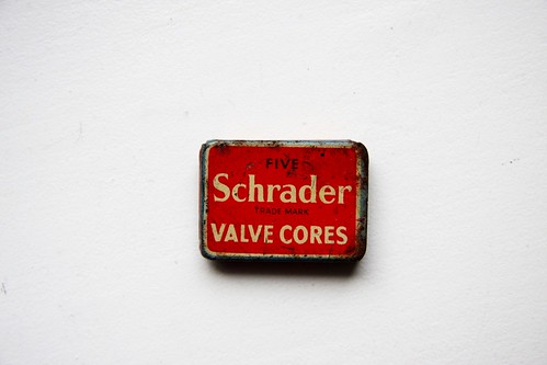 Five Schrader Valve Cores