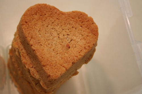 Peanut butter cookie hearts