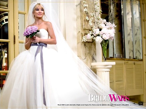 Vera Wang Wedding Dress Bride Wars. 1) Bride Wars: Best friends
